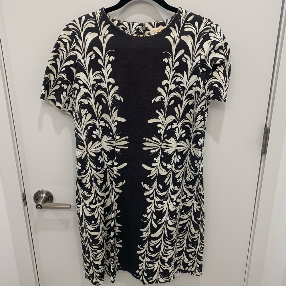 Tory Burch Women’s Printed Stretch Tee Dress (L)